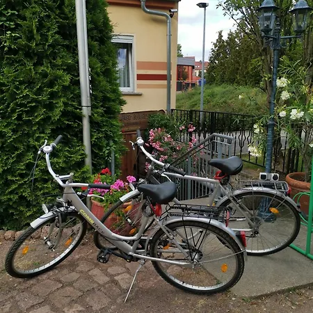 アパート Gaestezimmer- Und Ferienzimmer Am Gewoelbekeller