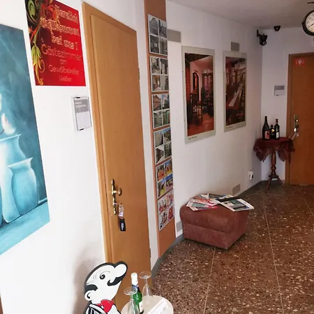 Gaestezimmer- Und Ferienzimmer Am Gewoelbekeller マイセン