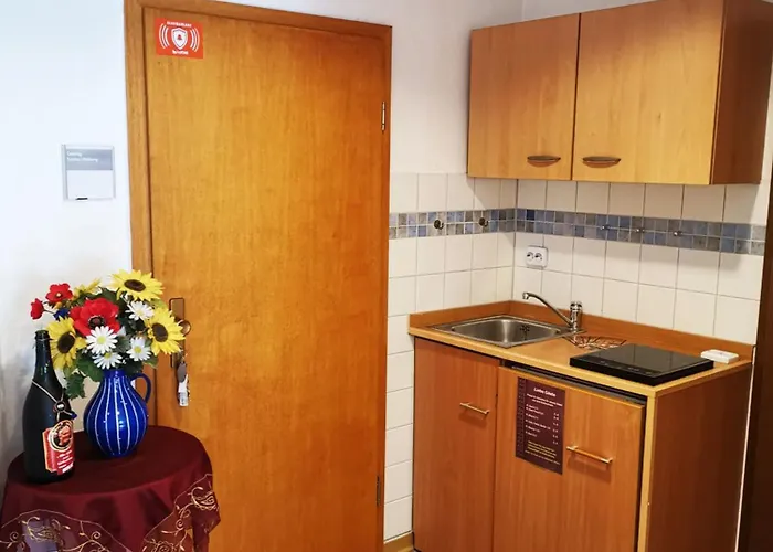 Gaestezimmer- Und Ferienzimmer Am Gewoelbekeller *