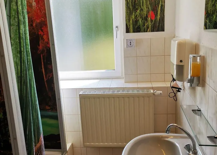 Gaestezimmer- Und Ferienzimmer Am Gewoelbekeller Apartment